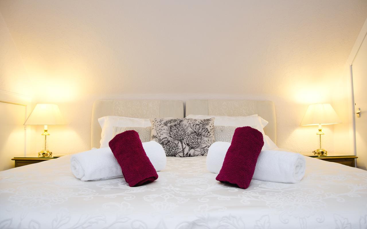 Rossmor Bed & Breakfast Grantown-on-Spey Exterior photo