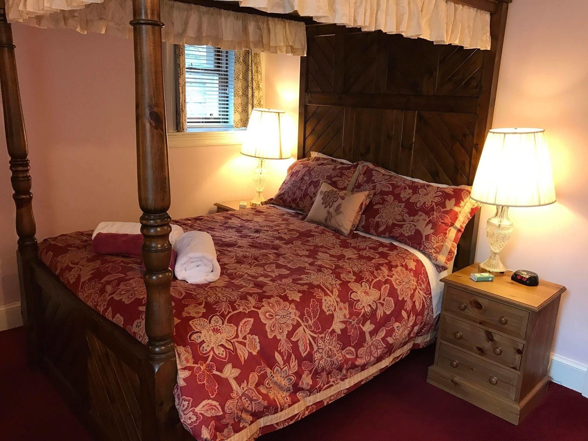 Rossmor Bed & Breakfast Grantown-on-Spey Exterior photo